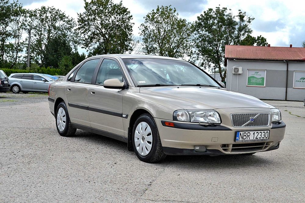 Volvo - S80  2.4 cm benzyna , klima , super stan , okazja !