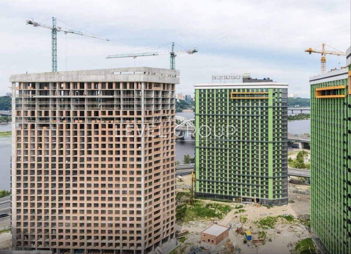 Продаж 3к в ЖК Great Грейт 99,3 м2 вул. Причальна, 8 Осокорки