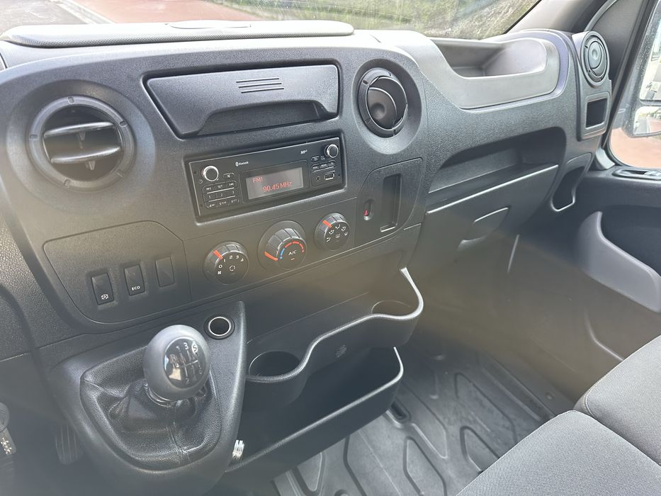 Renault master DOKA 7 osób rama laweta skrzynia 2018 rok KLIMA PL salo