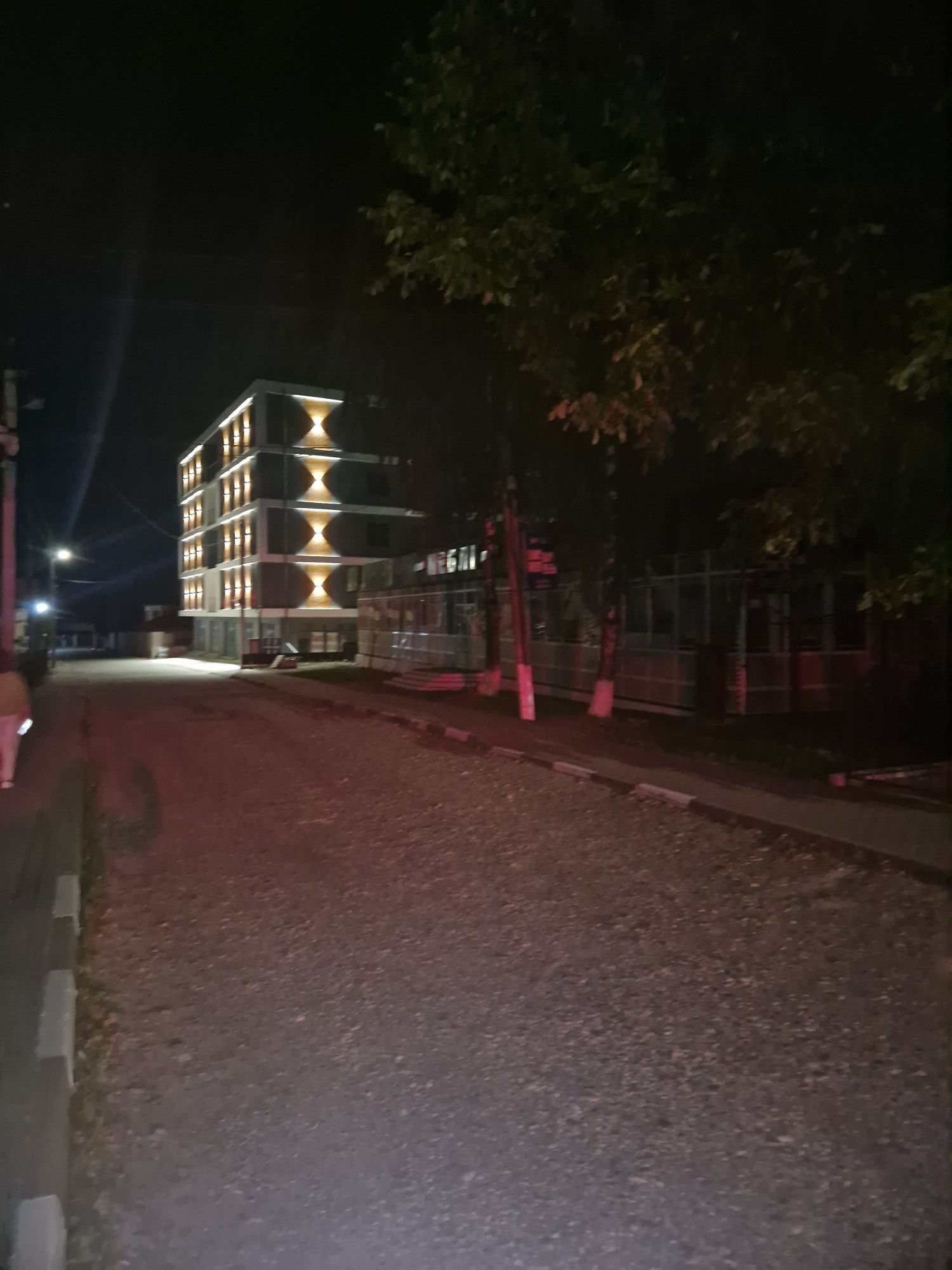 Продаж торгово-офісних приміщень в новобудові в м.Снятин