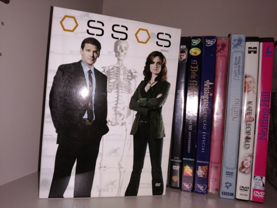 Primeira Série Completa Bones, Ossos