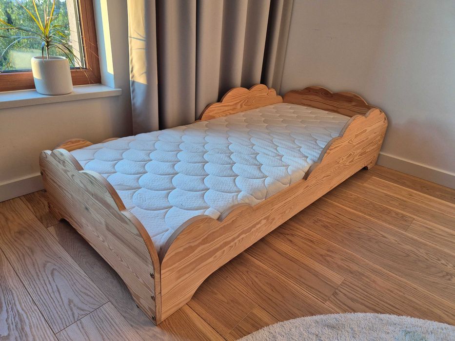 Łóżko drewniane dziecięce chmurka 160 x 70 łóżeczko box z materacem