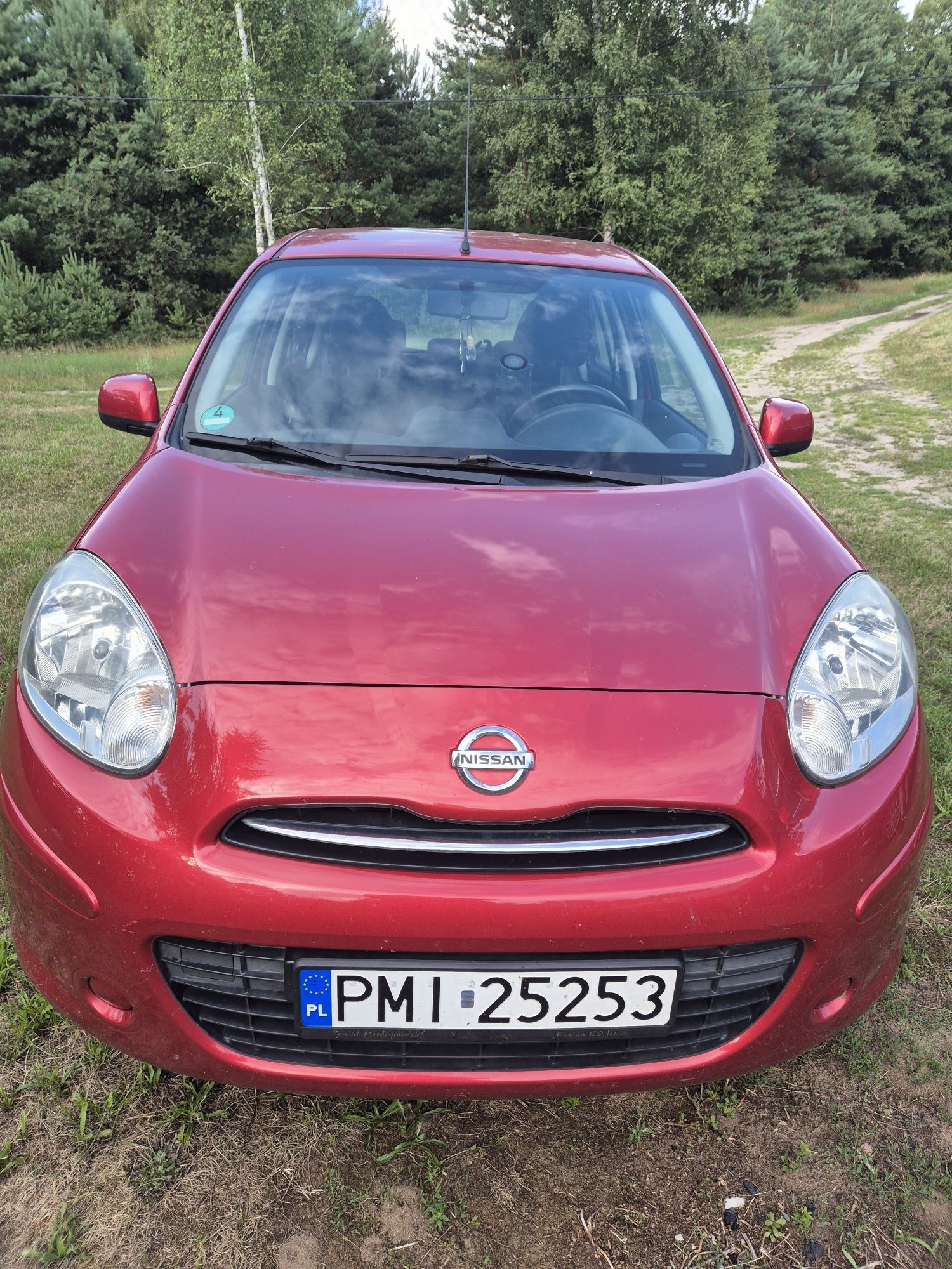 Nissan micra K13