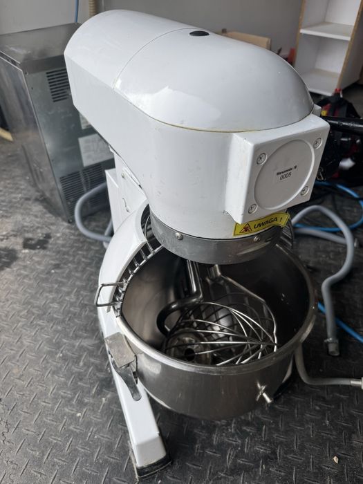 Robot planetarny z misą 20L + mieszadlo