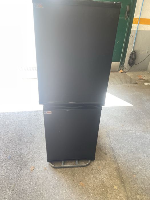 Dois frigobar de quarto a funcionar bem cada 50euros