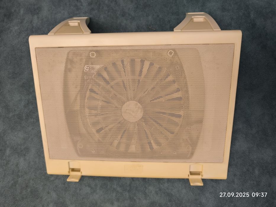 Підставка під ноутбук з охолодженням DeepCool
