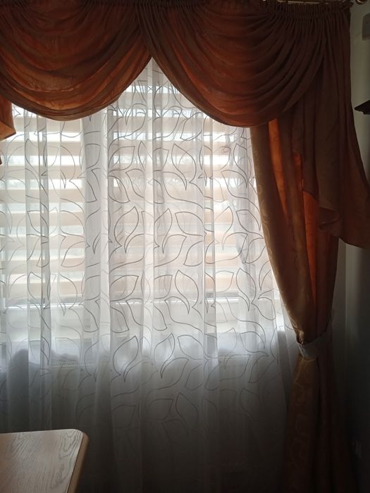 Zasłony 2 szt. i lambrekin komplet