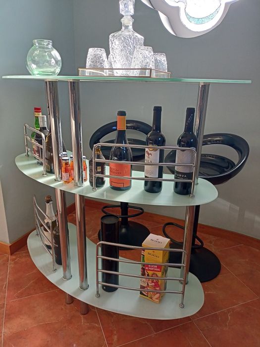 Mini bar em vidro