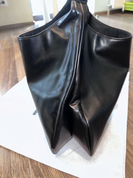 Сумка тоут Miu Miu