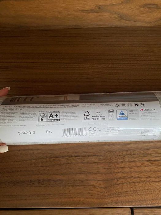 Шпалери нові AS Creation – New Walls 37429-2 в стилі лофт, сірий бетон