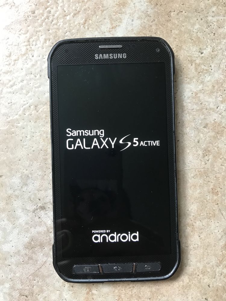 OKAZJA!!! Samsung galaxy s 5 active uszkodzony + gratisy