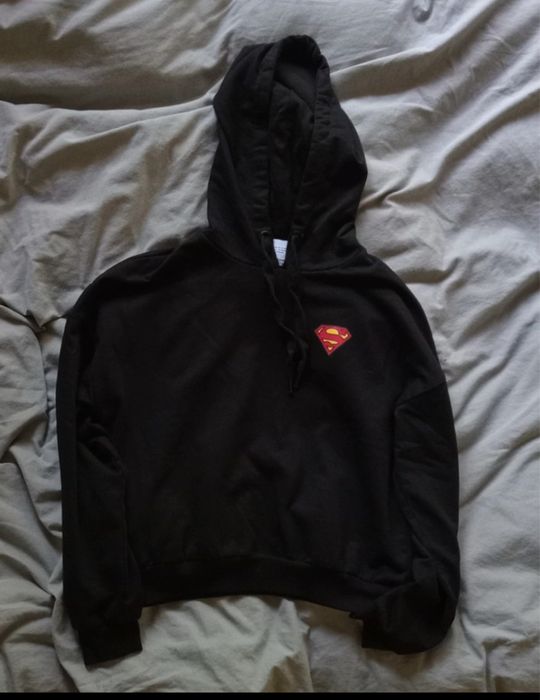 czarna bluza superman