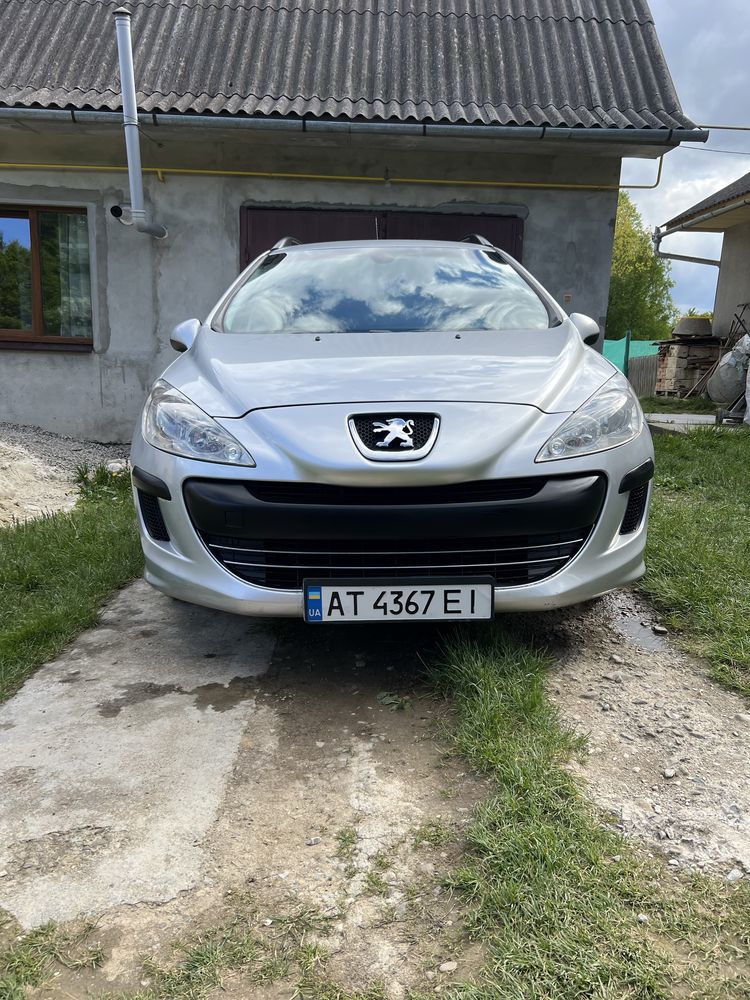 Продам пежо 308sw 2010