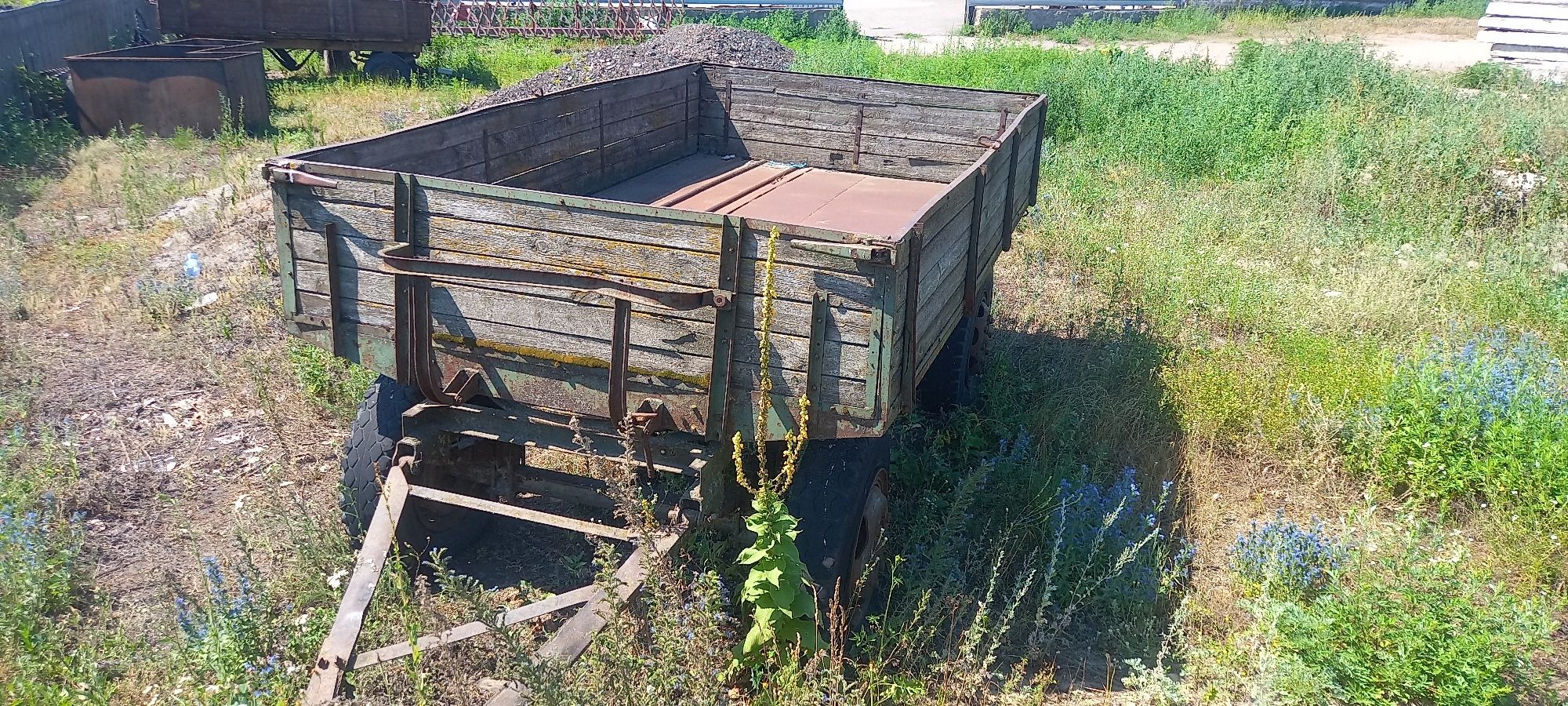 Прицеп 2 осьний тракторний