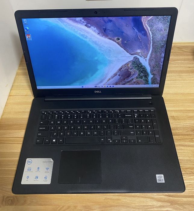Dell Inspiron 3793 | i7-1065G7 | Iris Plus | 16 gb | NVMe 512 gb | FHD