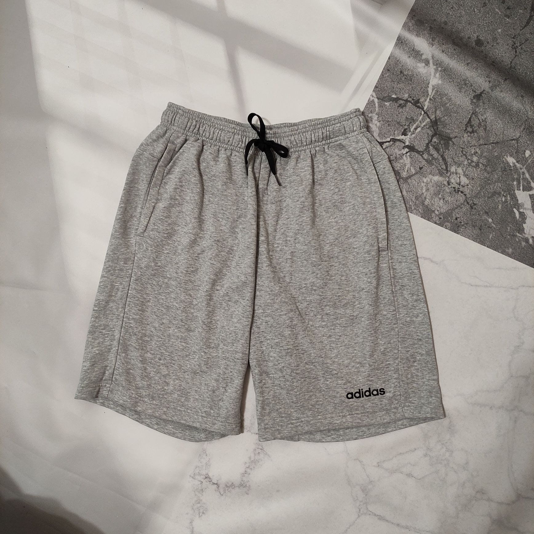 Шорти Adidas котонові з карманами чоловічі