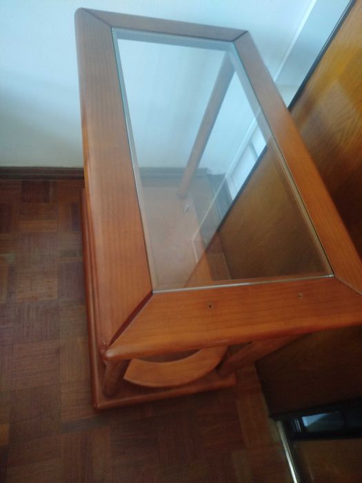 Móvel/mesa bebidas com rodas