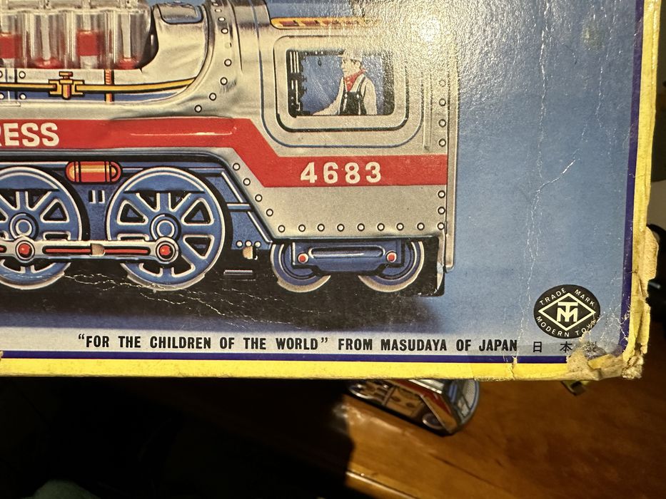 Brinquedo locomotiva em chapa - 1969