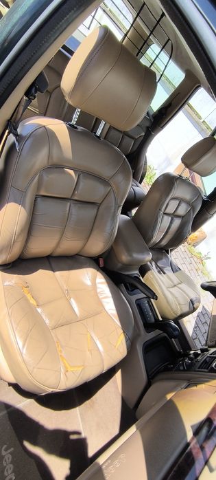 JEEP Grand Cherokee WJ 3.1 TD - Limited

4X4 Quadra-Drive 

Ano: 2000