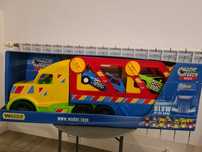 autko zabawka dla dziecka Pojazd Magic Truck basic Laweta z autami 363