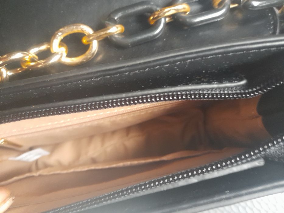 Nowa torebka listonoszka