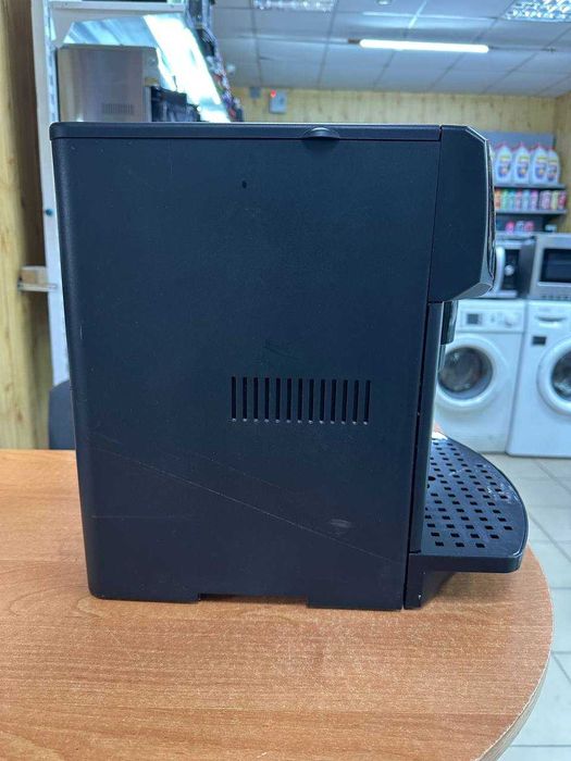 Кавомашина DeLonghi 
ESAM 2600  з Німечинни Б\В