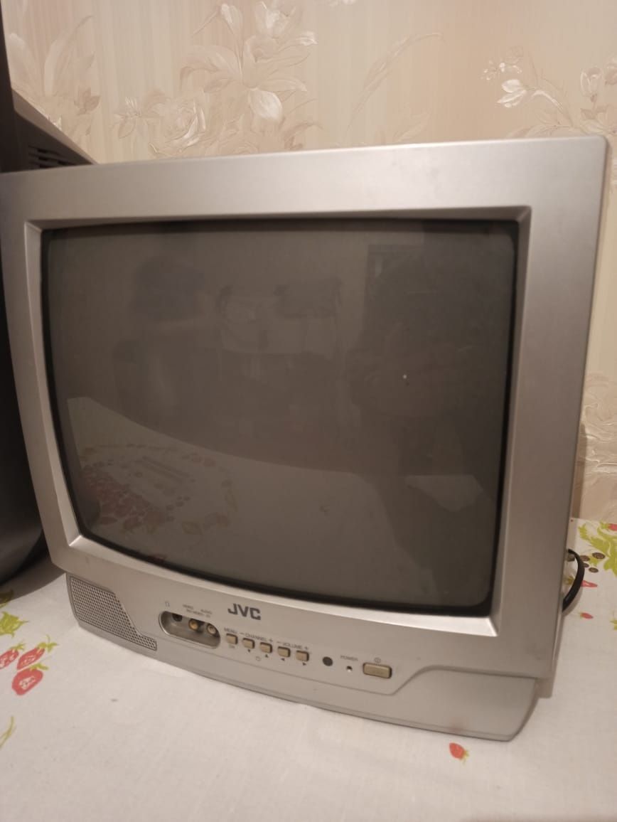 Телевізор JVC для дачі