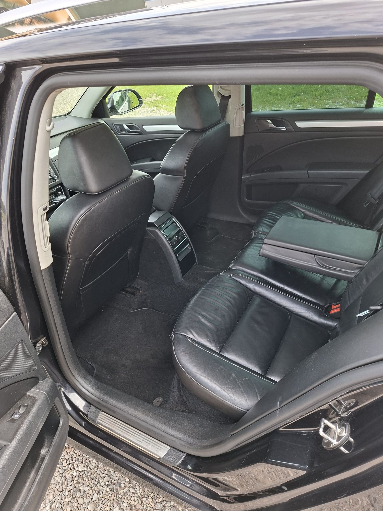 SUPERB 2 2.0 TDI 170 DSG