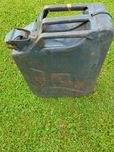 Karnister metalowy 20l