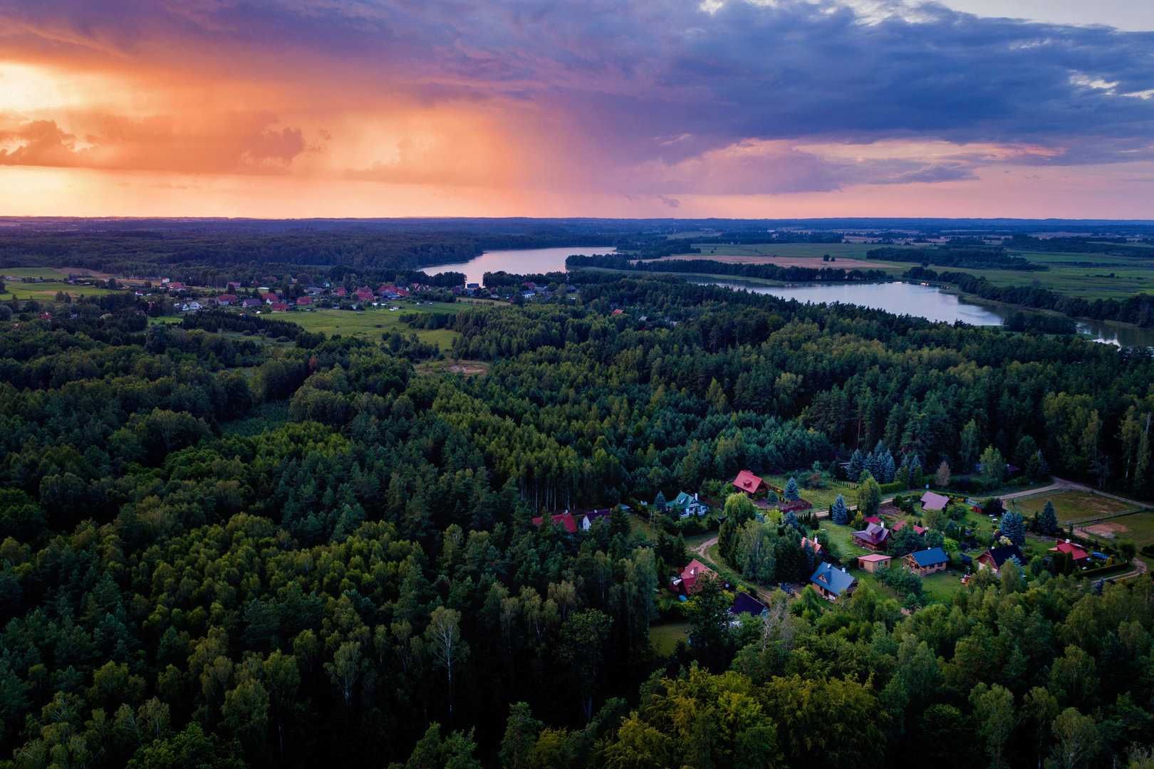 WAKACJE w Domkach na Mazurach z basenem, balią,  sauna, sala zabaw