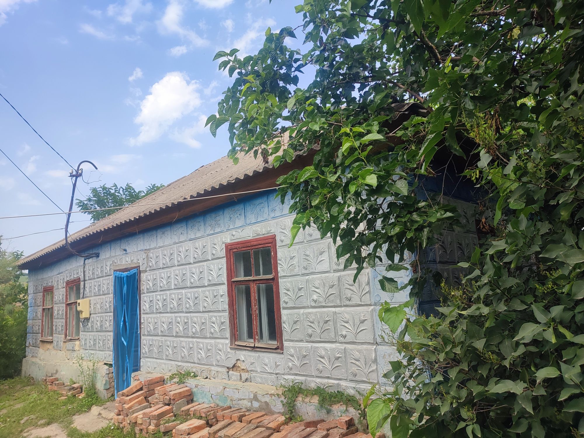 Продам будинок с.Новокарбівка,Одеська область.