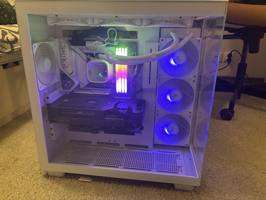 Komputer stacjonarny i9-14900k, 32GB RAM DDR5, Radeon RX 7800 xt 16GB