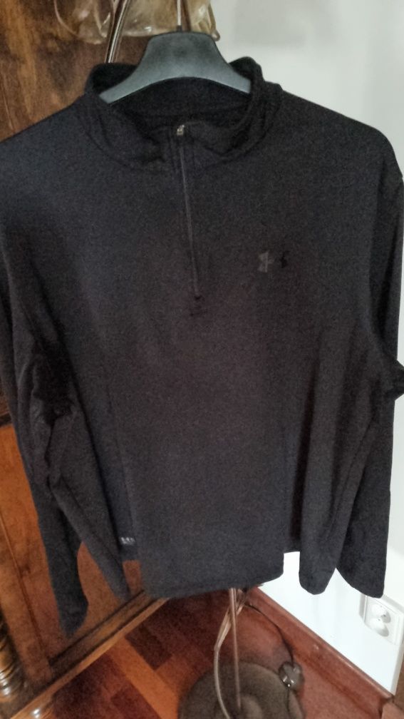 Męski LONGSLEEVE do biegania  UNDER ARMOUR r M