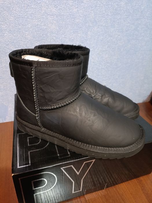 Уггі PRPY натуральна шкіра і цигейка розмір 38
