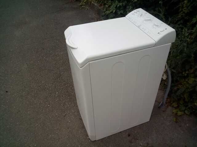 за4000 Стиральная машина  вертиральная Indesit wt100 доставка гарантия