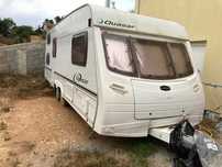 Caravana inglesa - com matrícula portuguesa