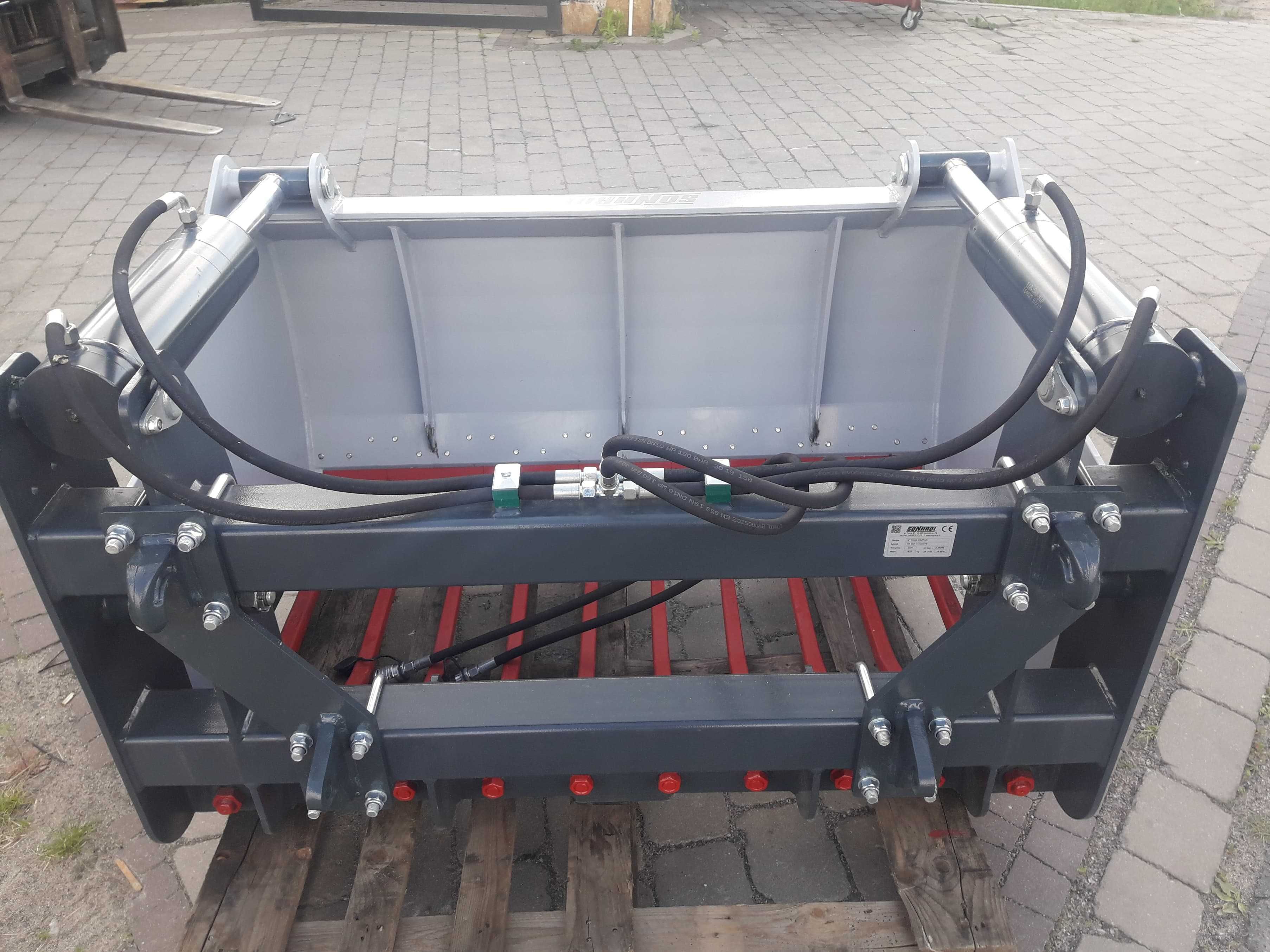 Wycinak 3w1 COMBI do kiszonki ! Wybierak szczękowy SONAROL  do TURA
