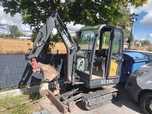 Minikoparka volvo EC18C