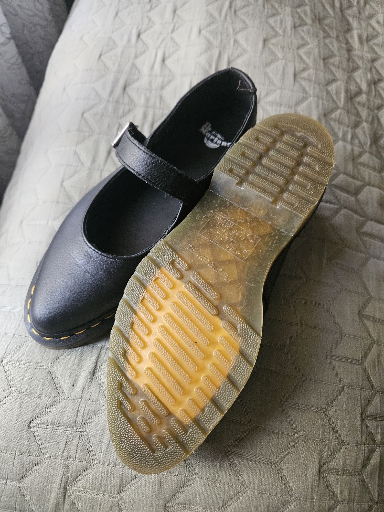 Doc Martens Mary Janes