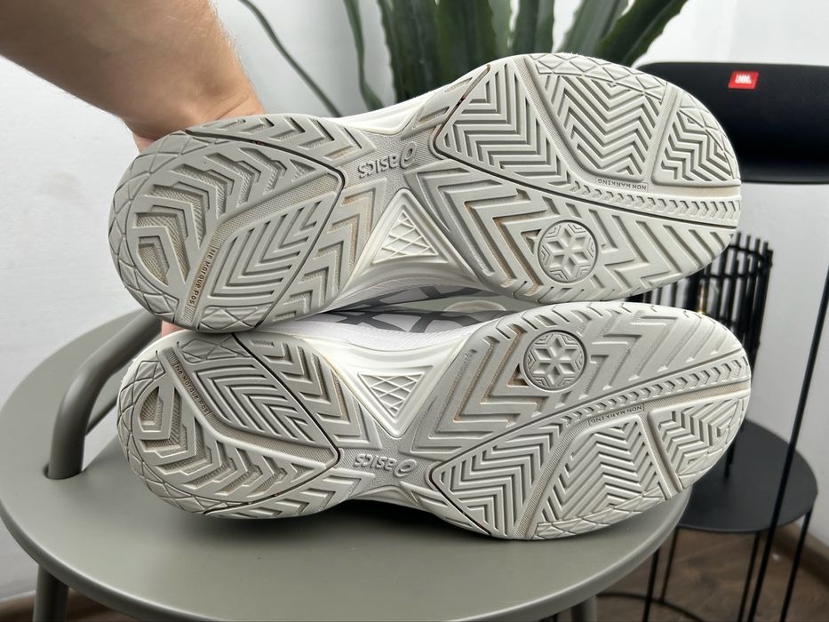 Оригінал! Кросівки Asics Gel Dedicate 39 розмір М05396