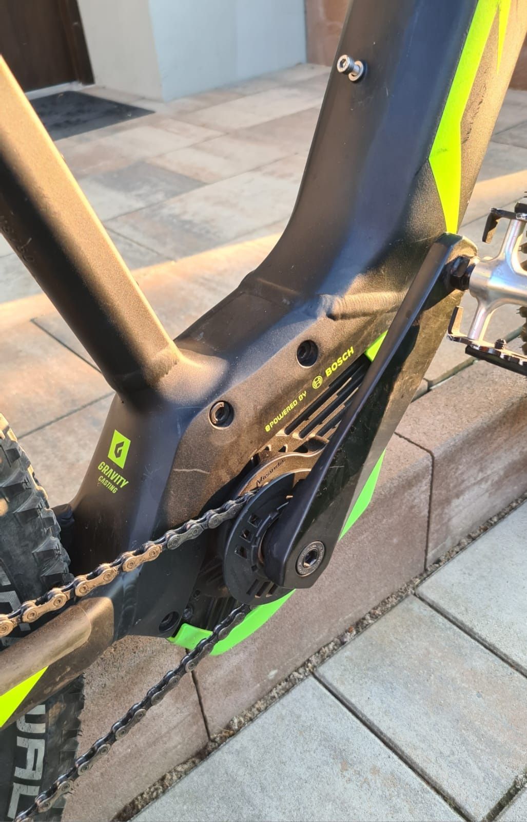 Rower elektryczny MTB KTM Macina Race 292 super stan bosch