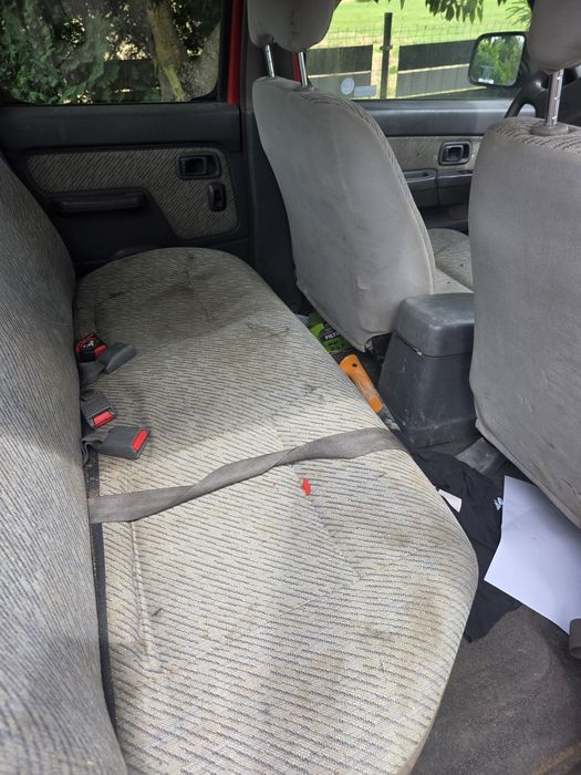 Nissan navara d22 kingcab