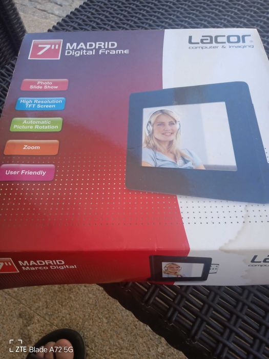 Moldura digital.