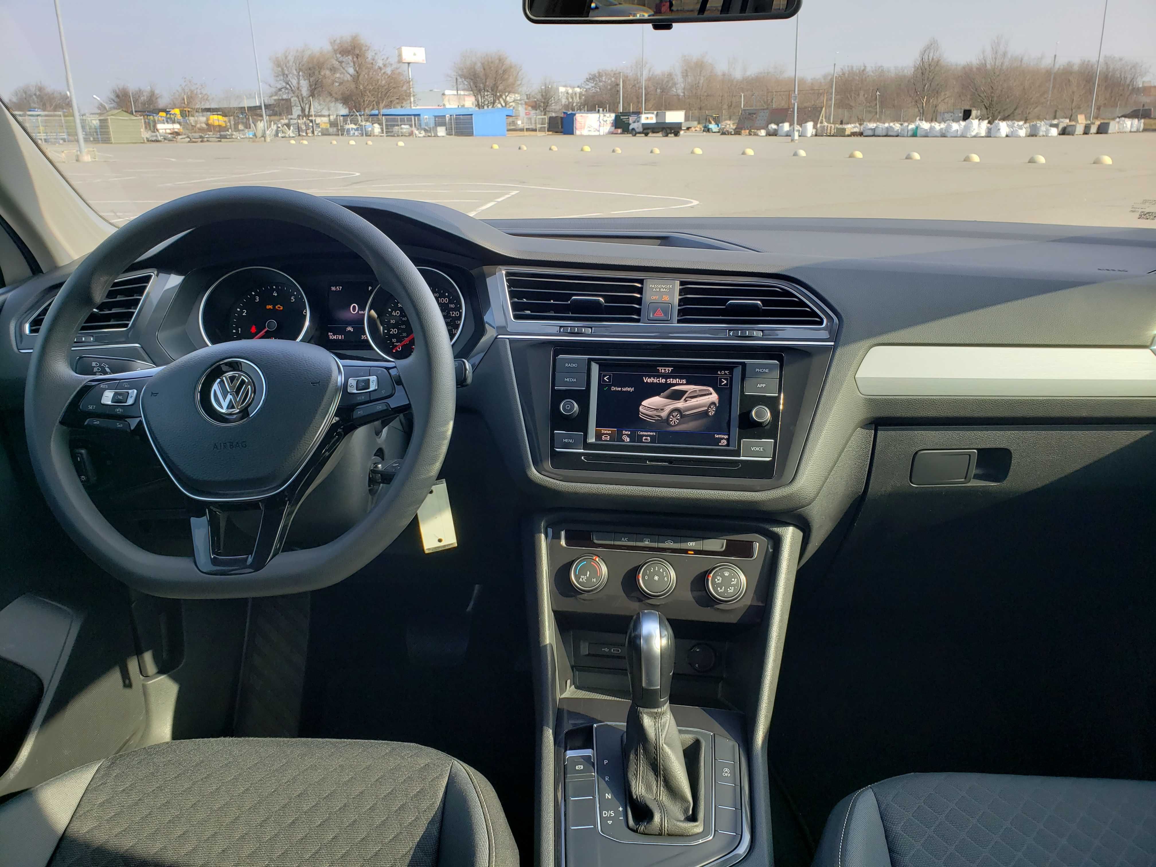 Volkswagen Tiguan 2.0 модельный ряд 2021г 105т пробег