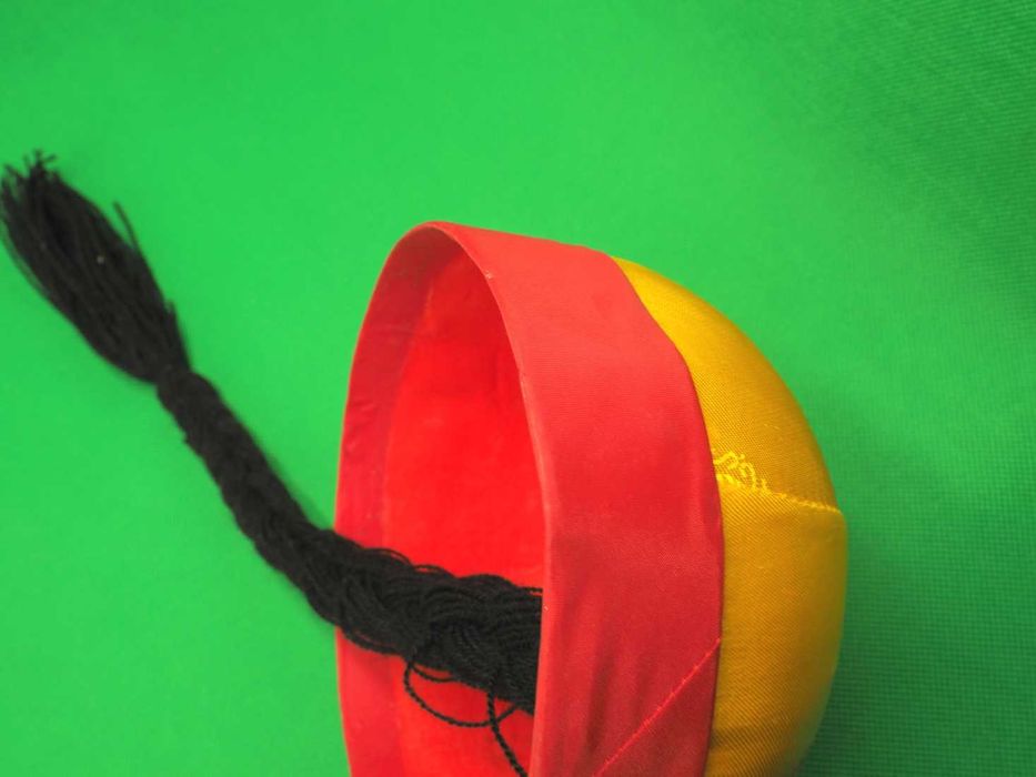 CHIŃSKA CZAPKA dla dziecka, ORYGINAŁ, "stamtąd" NIEUŻYWANA mandaryn