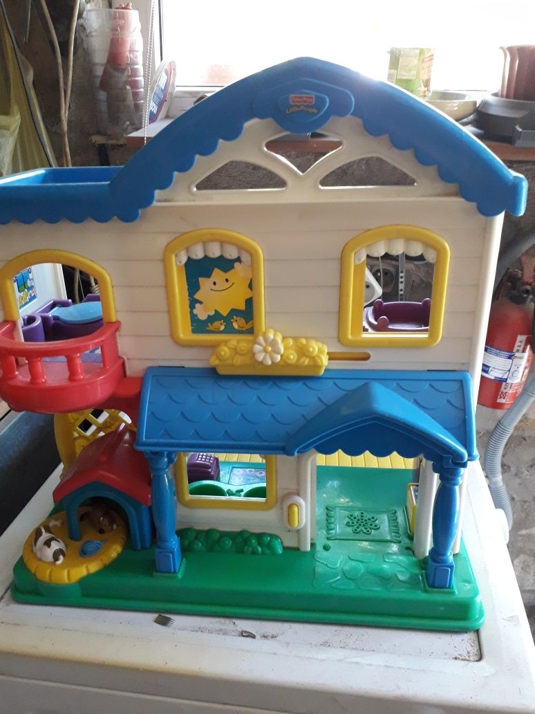 Domek dla lalek Fisher Price