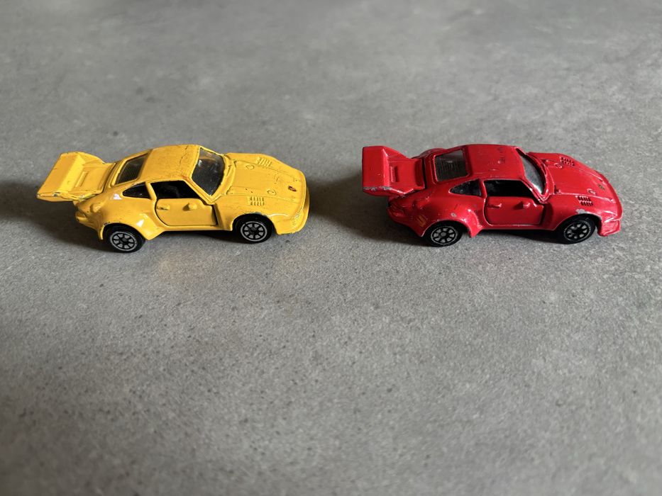 Resoraki Welly 2X Porsche 935