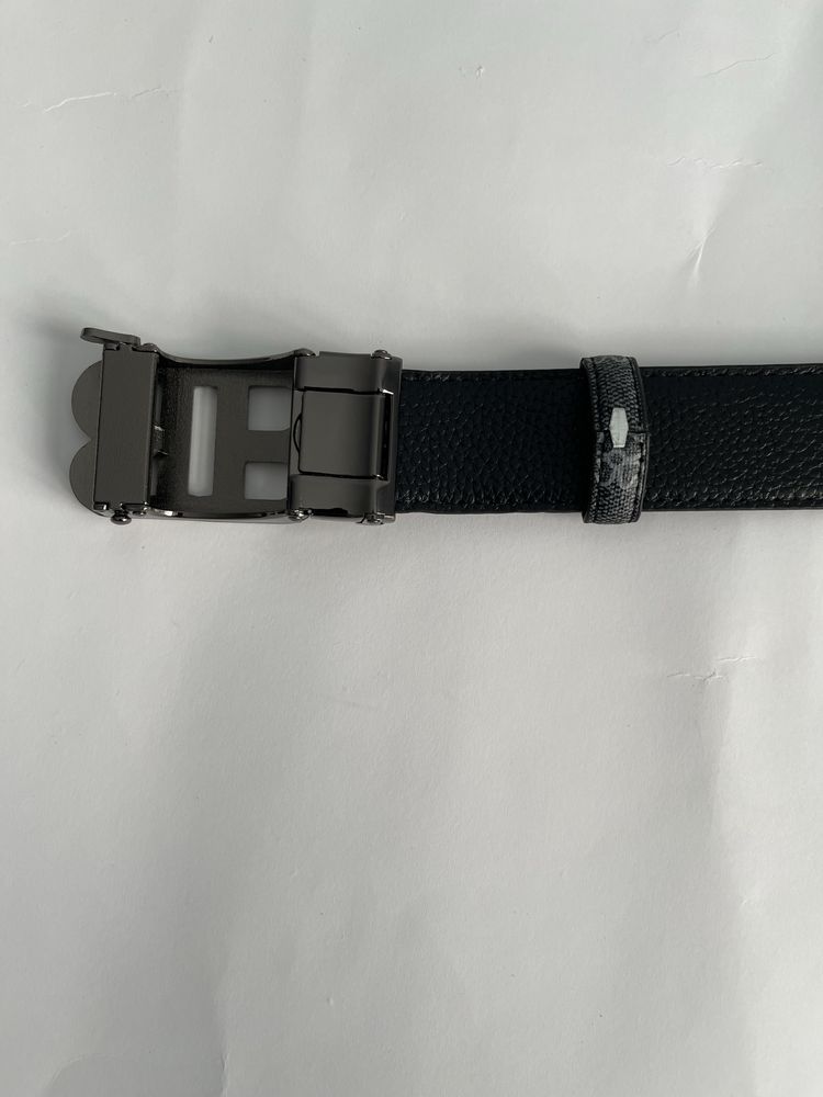 Ремінь Burberry чорний