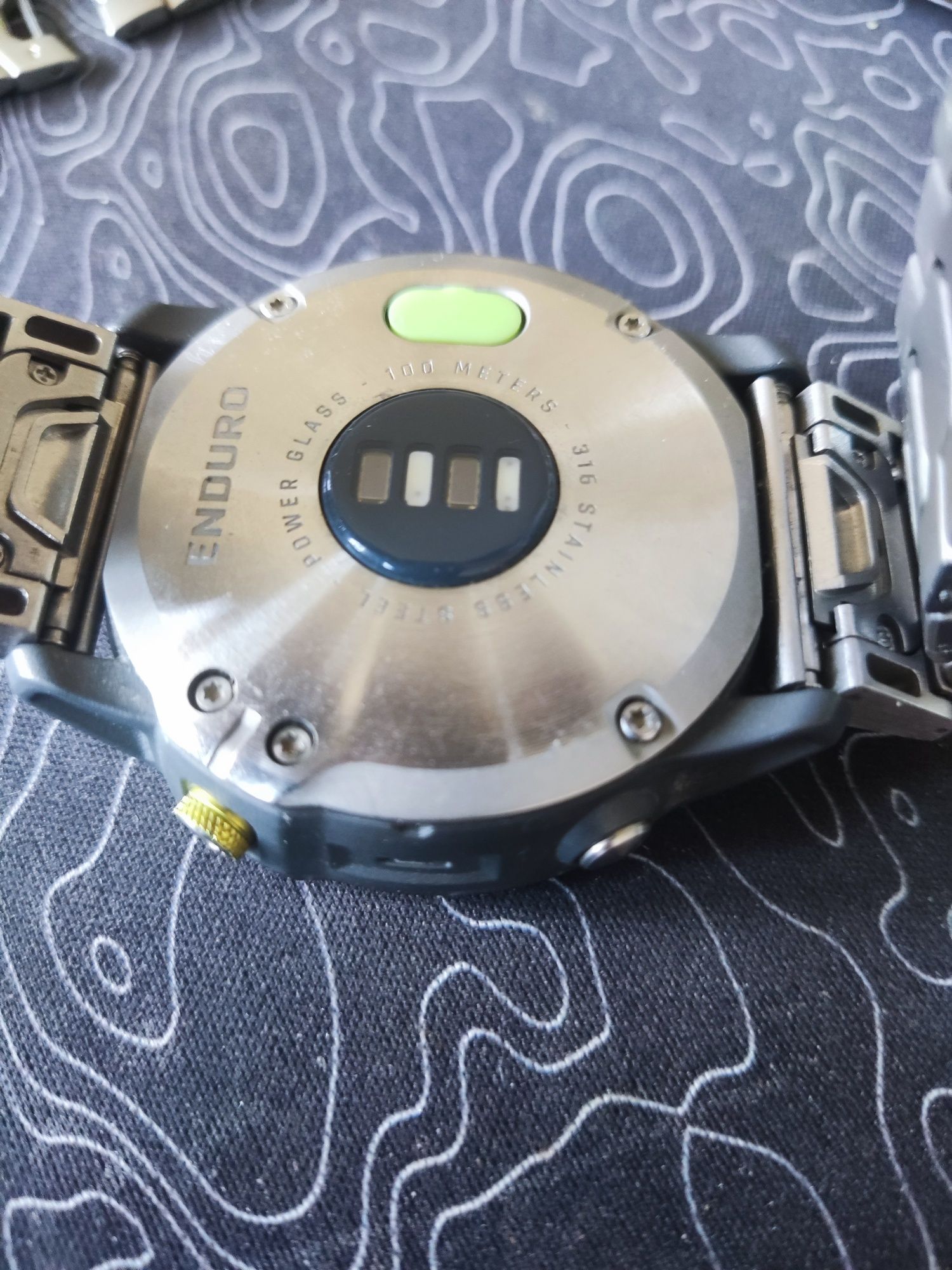 Garmin Enduro pierwszej generacji