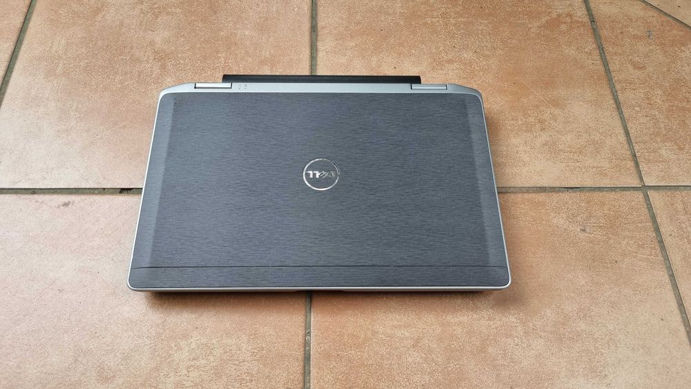 DELL Latitude E6320 i5-2520M 8GB Ram 256GB SSD Win10 do diagnostyki